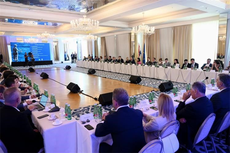 Konferencija "Hrvatski turizam u Schengenu i eurozoni" - Od 2016. prihodi od stranih turista rasli s 8,6 na 13 milijardi eura u 2022. godini