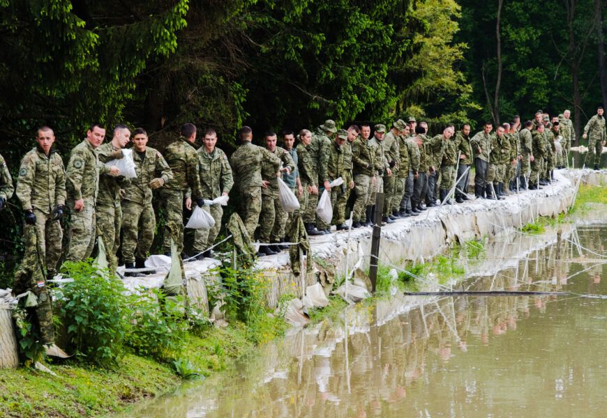 U pripravnosti 150 vojnika za pomoć u slučaju poplava