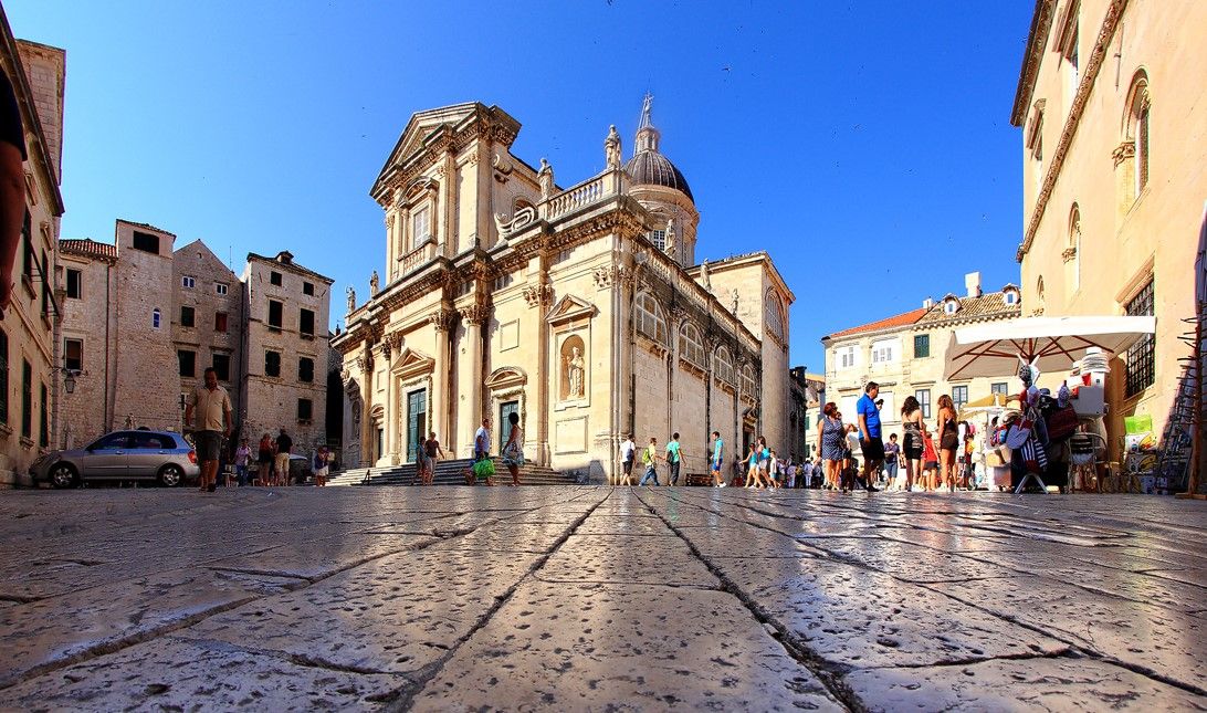 Poduzetnik iz Dubrovnika izračunao koliko gubi u danima kad je zabranjeno raditi - Plaćamo isti najam kao oni koji smiju raditi stalno