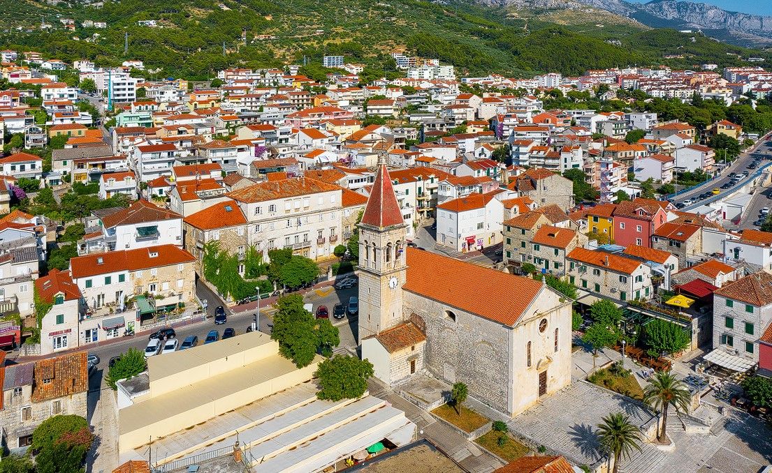 Javni poziv u sklopu kampanje 'Makarski zeleni prekidač' - Potpore do pet tisuća eura za sunčanu elektranu