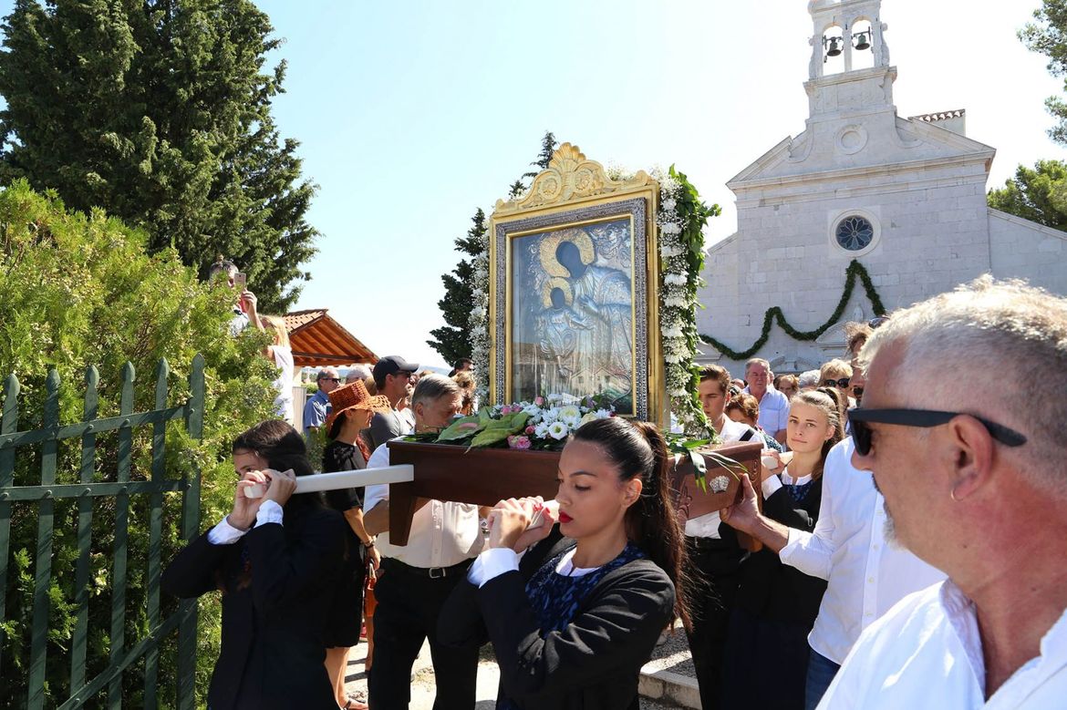 Produženi vikend - Policija savjetuje hodočasnike i sudionike u prometu za nadolazeći blagdan Velike Gospe