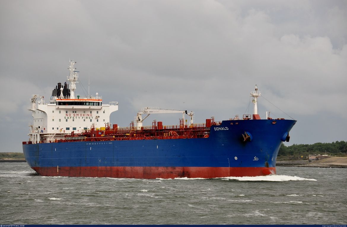 Upravitelju stroja godinu dana zatvora zbog kršenja MARPOL-a