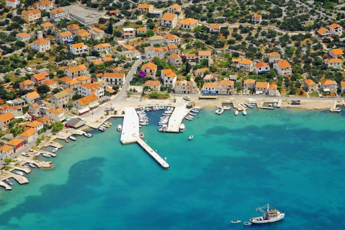 Grad Šibenik raspisao natječaj za izgradnju šetnice na otoku Kapriju