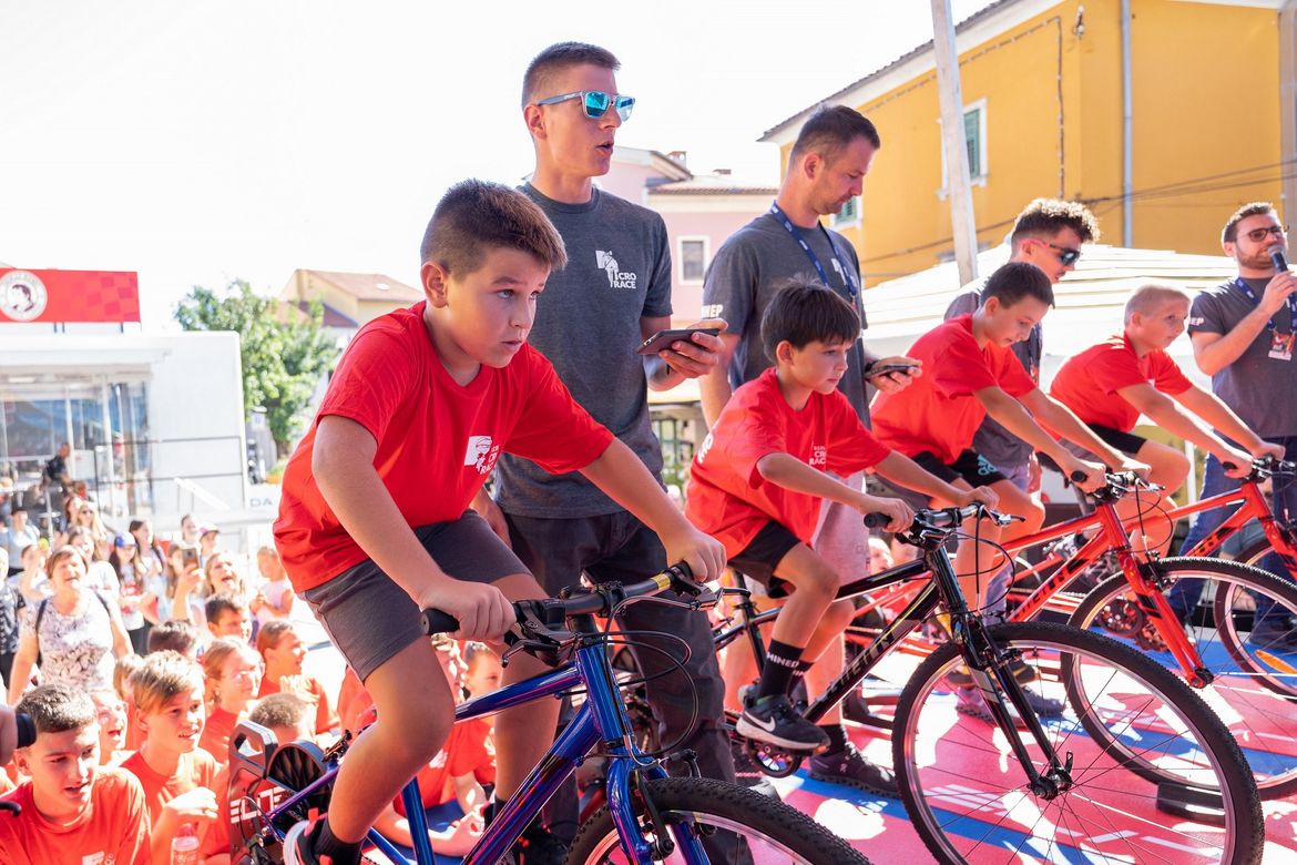 Virtualna Kids CRO Race utrka održana u Labinu