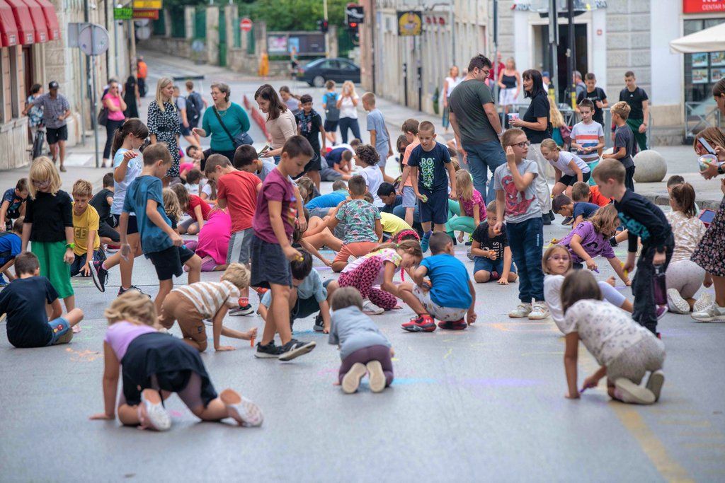 FOTO Pulski mališani zašarenili i obilježili Svjetski dan bez automobila