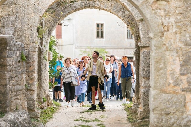 Besplatna Interpretativna šetnja kroz bogatu povijest najstarije naseljene gradine puljštine