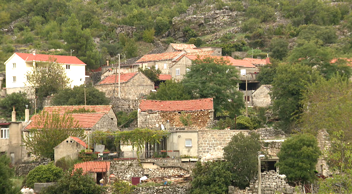Malo mjesto u konavoskim brdima ima sve više mladih stanovnika