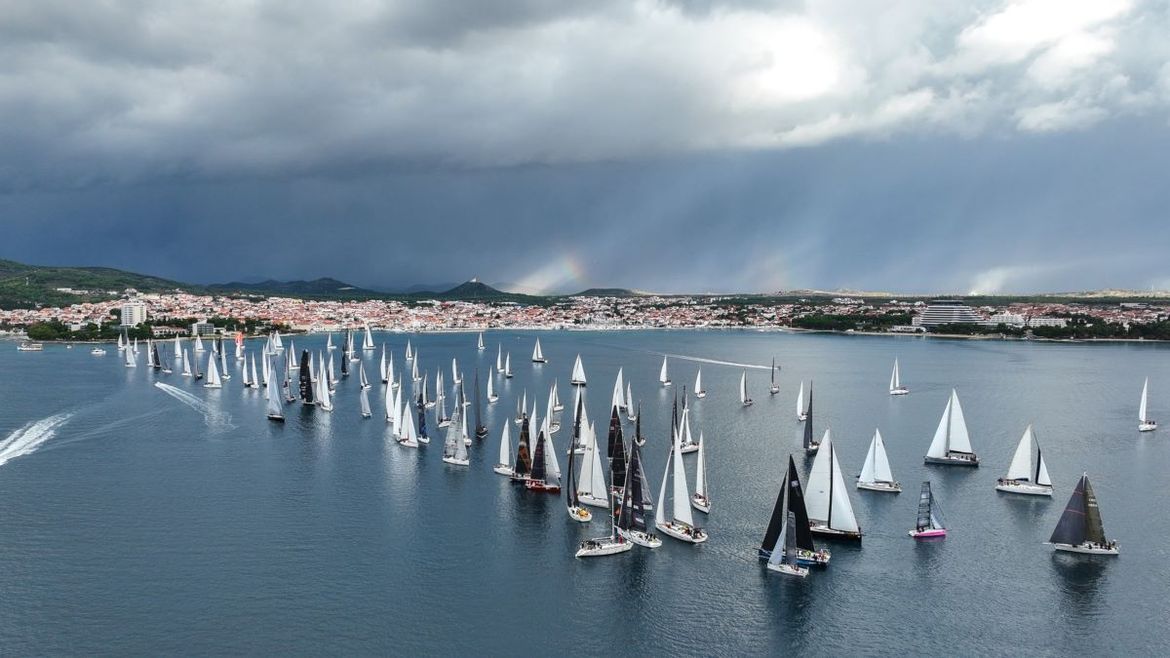 Oceanski uvjeti na kultnoj regati: Jedrilica Cleansport One pobjednik rekordnog 20. izdanja Jabuka