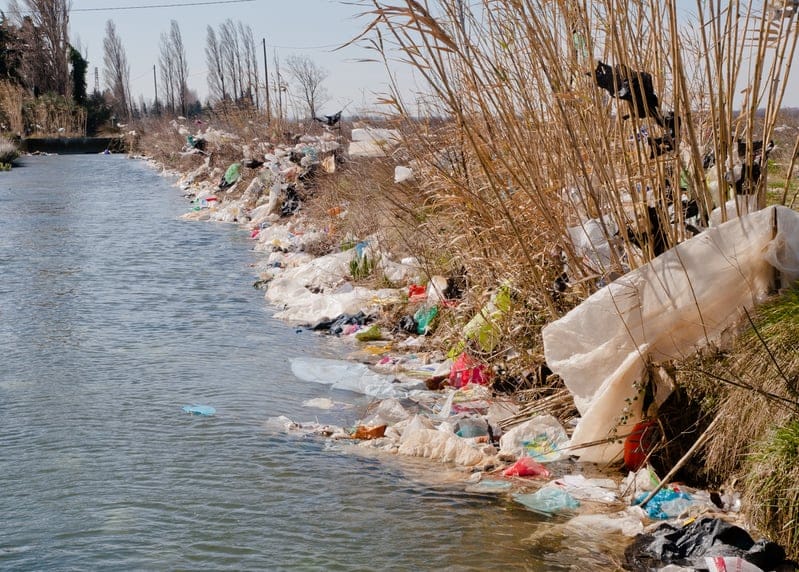 Udruge za borbu protiv zagađenja ogorčene novim Pravilnikom o ambalaži, ambalažnom otpadu, jednokratnoj plastici i ribolovnom alatu