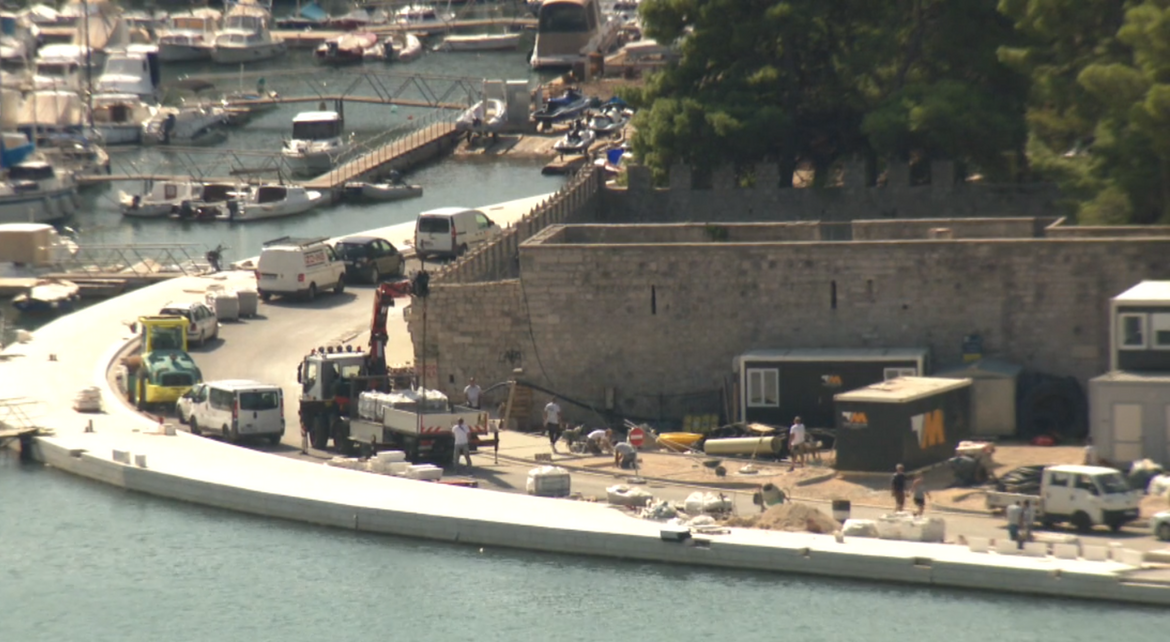 Zamućenje na Lapadskoj obali