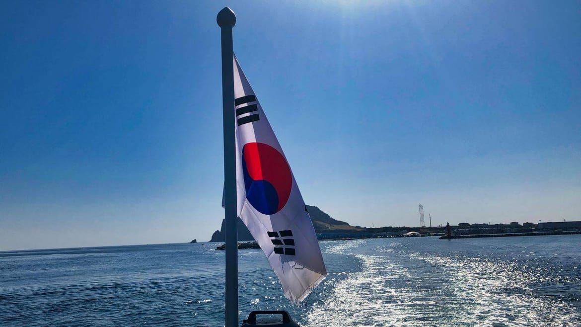 Sjeverna Koreja ispalila 200 granata na morskoj granici - Evakuacija stanovnika južnokorejskih otoka