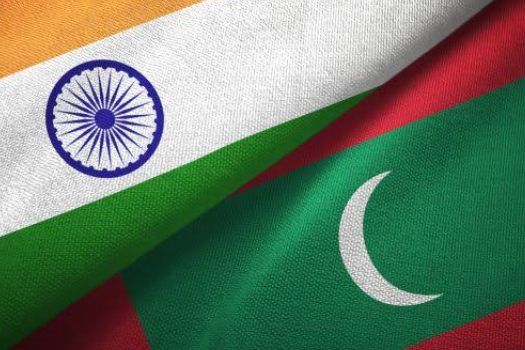 ONLINE TURISTIČKI RAT INDIJE I MALDIVA Indijska booking platforma suspedirala sve letove za Maldive!