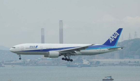 Pijani Amerikanac ugrizao stjuardesu nad Tihim oceanom!