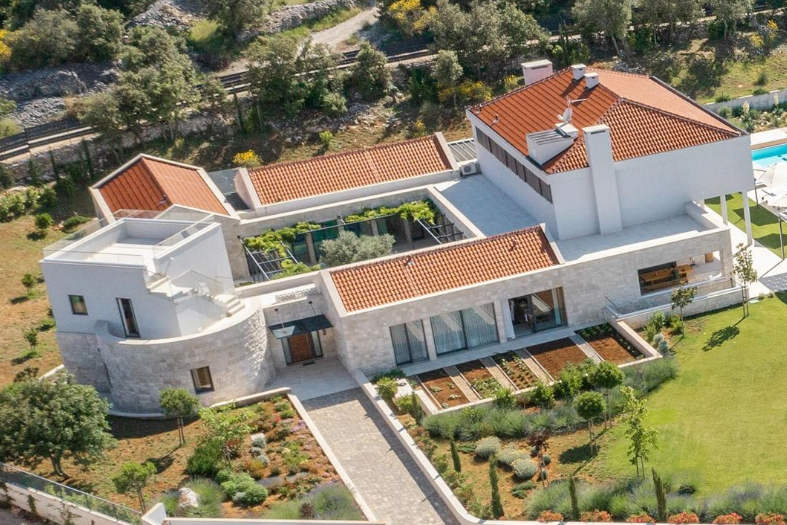 Zbog vile na Braču oglasio se šef splitske onkologije: "Poveli su hajku na mene, a sada će javnost čuti istinu!"