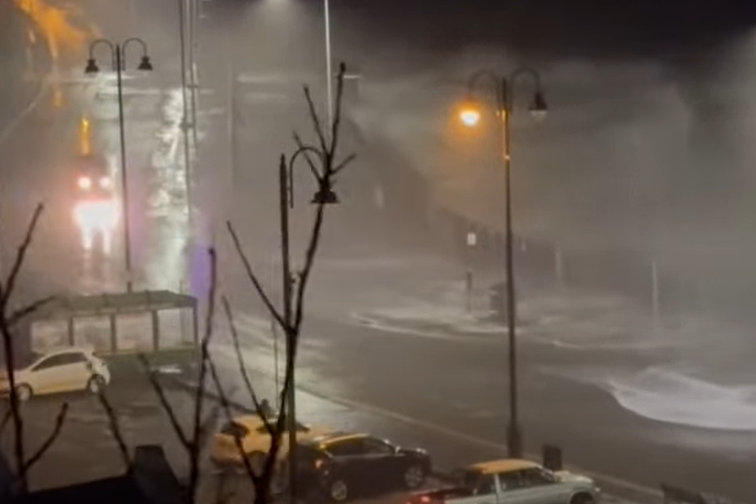 VIDEO Oluja Isha bijesni otokom Man i sjeverozapadom Velike Britanije