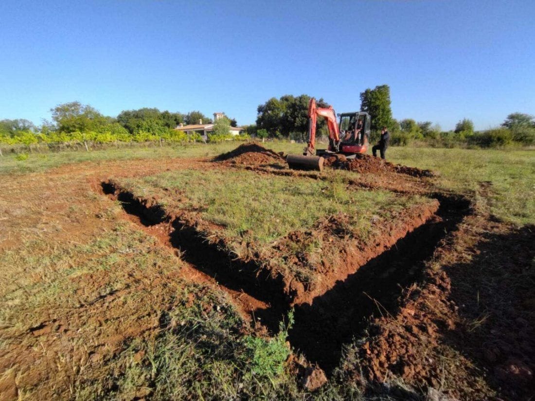 Odzvonilo muljatorima koji poljske kućice pretvaraju u vile s bazenima