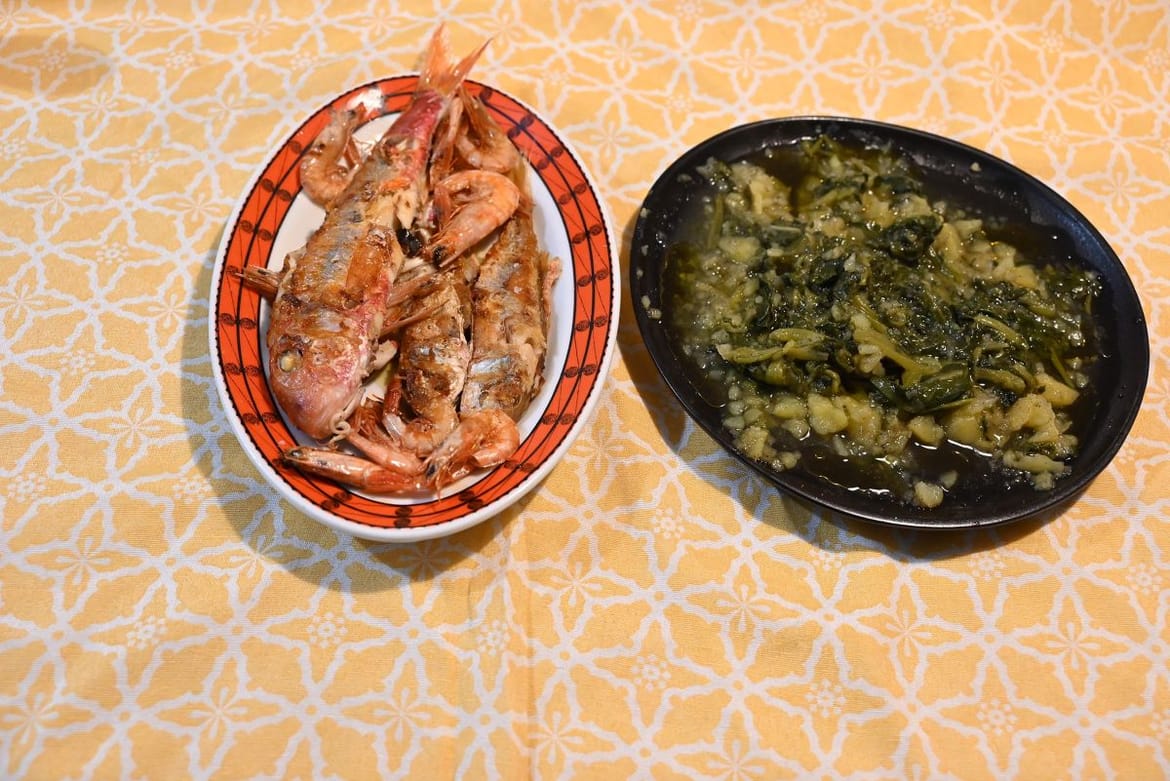 ZEMLJA GURMANIJA Trlje kamenjarke i kozice sa Sokola i blitva iz Donjeg polja