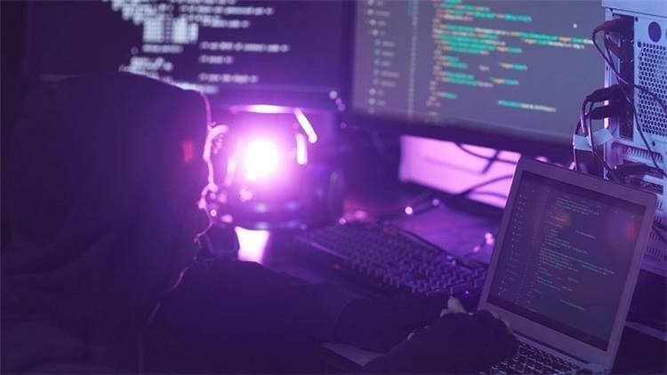 UPOZORENJE! Građani zaprimaju pozive u kojima se napadač predstavlja kao policija