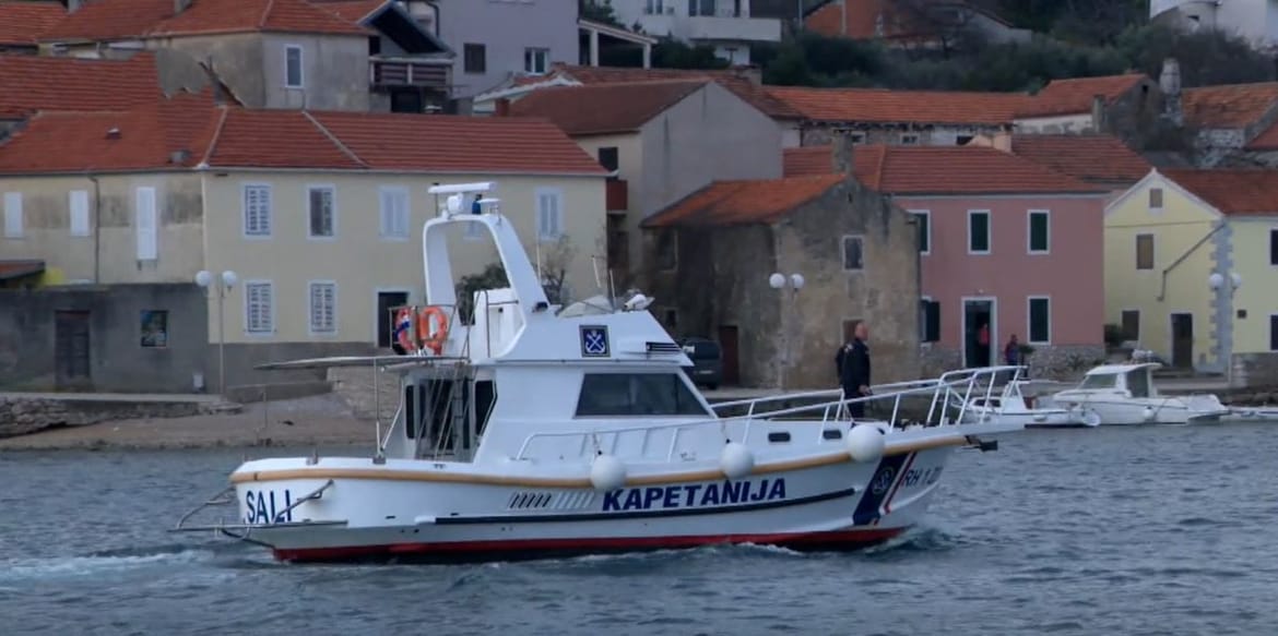 Na Dugom otoku lučka kapetanija život znači - Zaposlenici kapetanija do sad su imali plaće određene propisom još iz 2001.