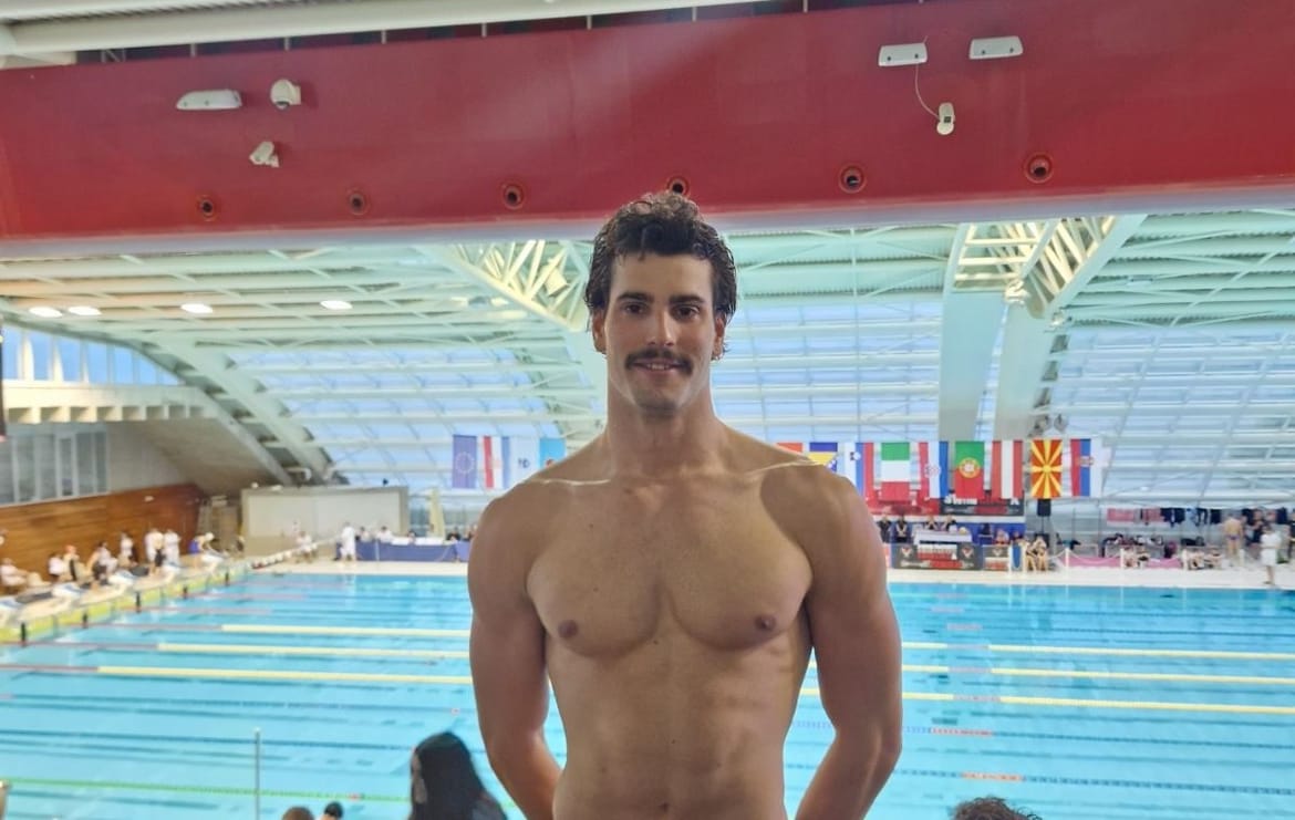 Kapa dolje! - Najbolji hrvatski plivač, prvi je naš plivač koji je isplivao Olimpijsku normu za ljetne igre u Parizu