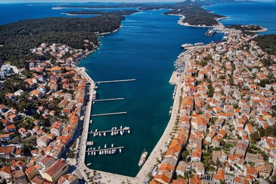 OTKRIVENA VELIKA PROTUBRODSKA MINA Zaostali eksploziv deetljećima je "spavao" u lošinjskom akvatoriju