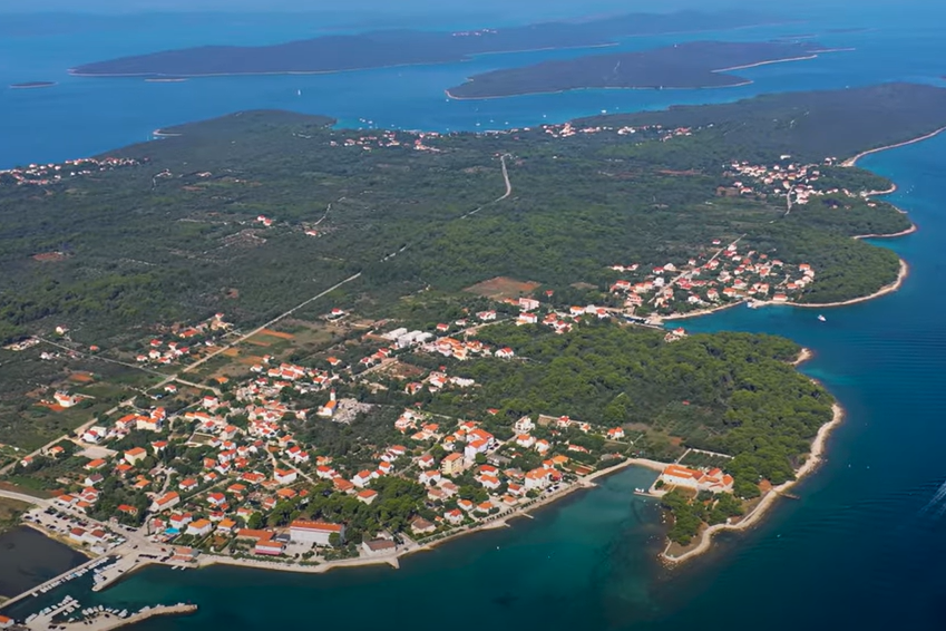 Finalistice izbora za najljepšu mamu Hrvatske izabrane su na otoku Ugljanu