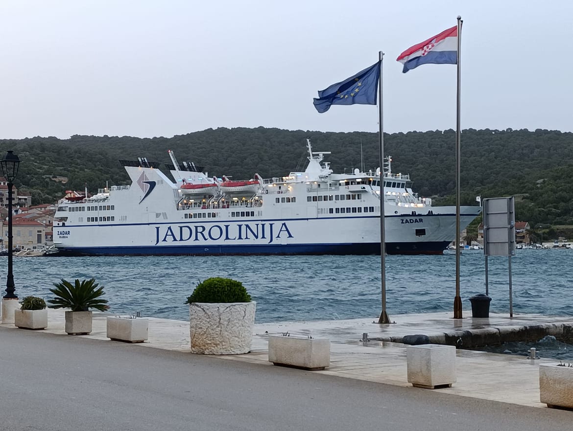 JUGO I REKORDNO TOPLO Brojne linije prema otocima i dalje ne plove!