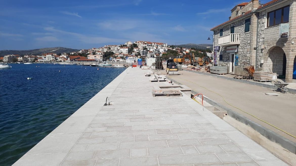 Za uređenje luka i obale u Rogoznici, Bilicama, Tribunju i Krapnju Ministarstvo mora osiguralo 1,13 milijuna eura