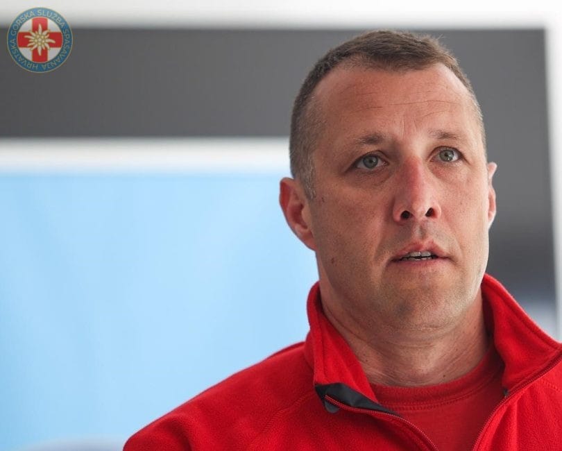 Splitski pročelnik HGSS-a obratio se medijima nakon divljačkog napada na njihova člana u Kaštelima