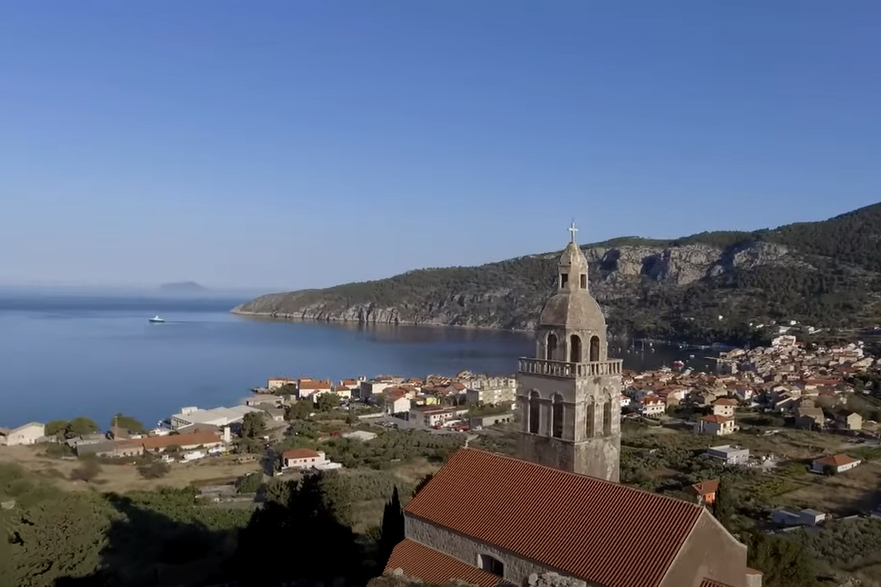 Na Visu se okupljaju umjetnici iz cijeloga svijeta!