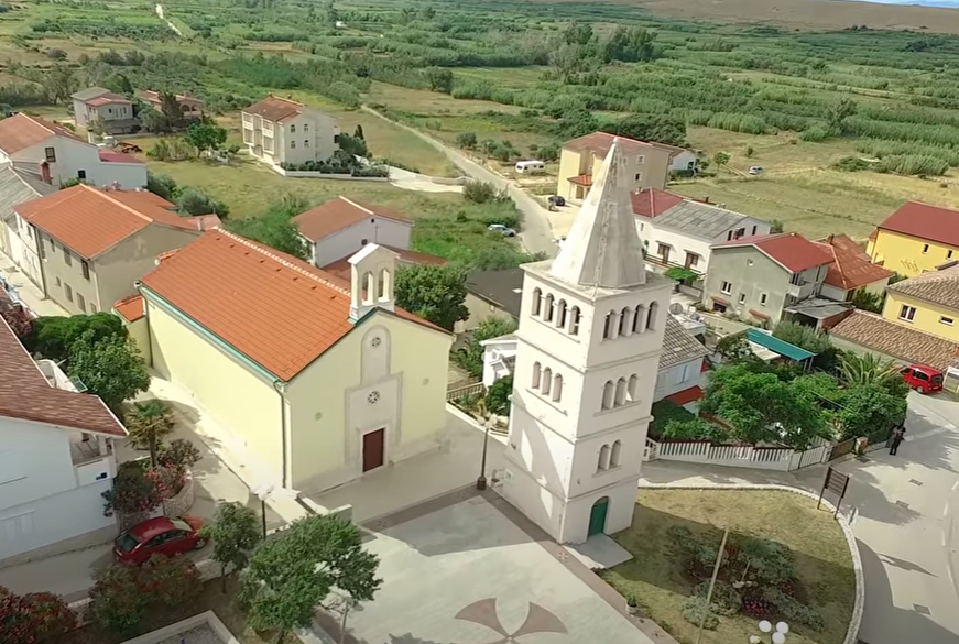 Red, rad i Povljana - općina od mještana traži da urede svoje okućnice!