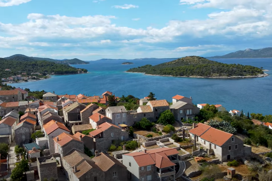 Gospodarski ste subjekt na otoku, a niste priključeni na sustav vodoopskrbe? Pročitajte ovo i ostvarite potpore za prijevoz vode!