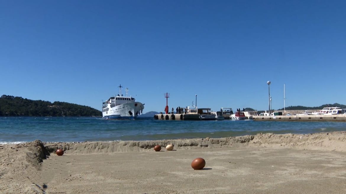 Uskrsni je ponedjeljak i na Lopudu je vrijeme za igru "na vaje"