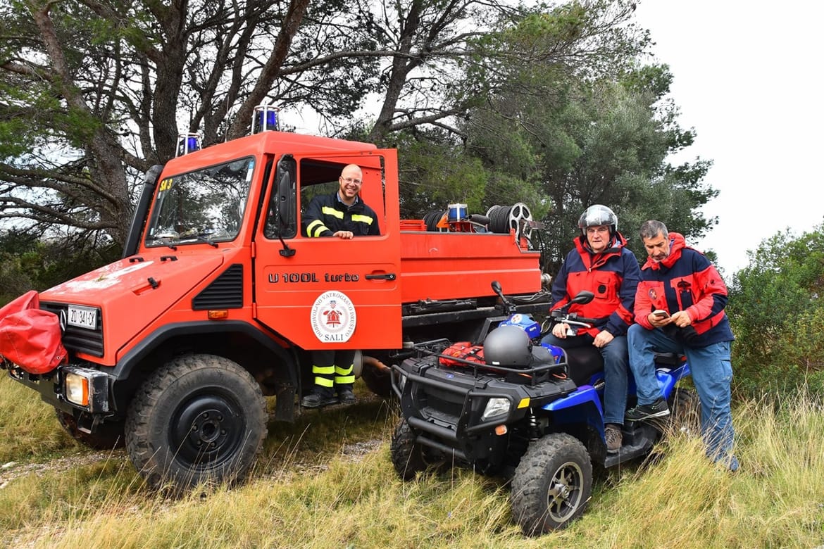 Samo 55 vatrogasaca pokriva Dugi otok i susjedne otočiće - Odriču se dnevnice da bi mogli imati opremu!