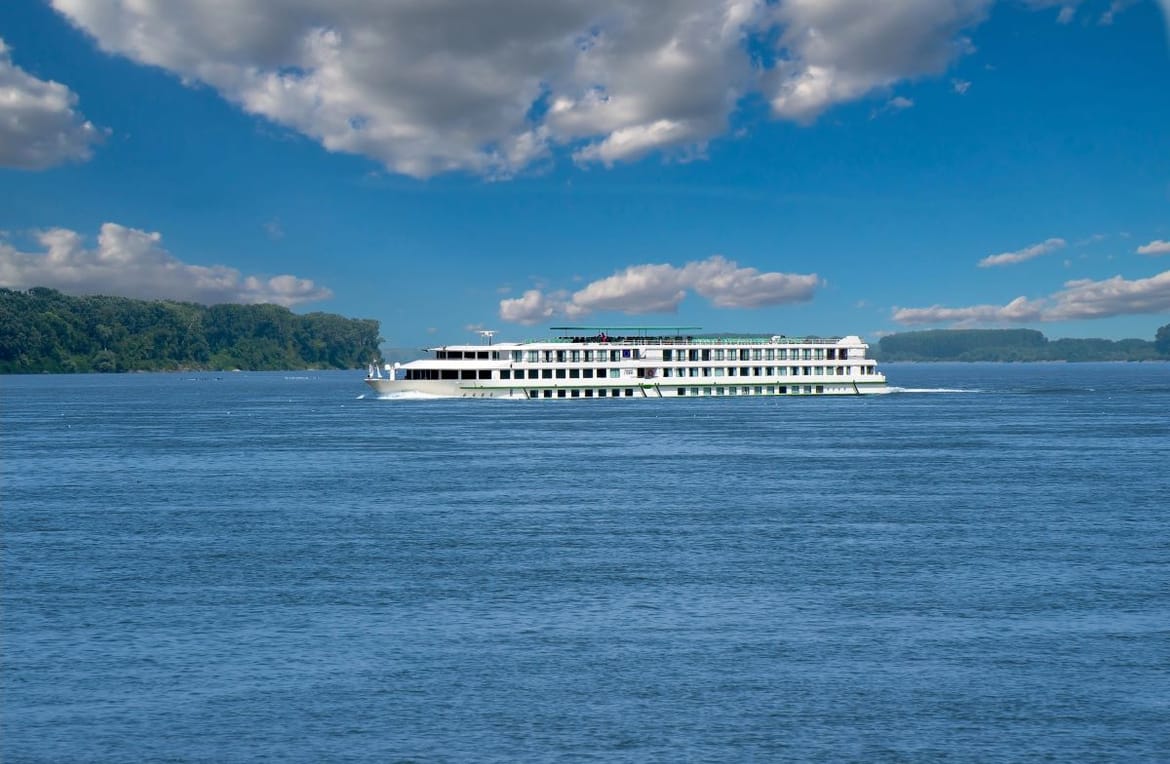 HAVARIJA NA DUNAVU Dvije osobe poginule i pet nestalih u sudaru kruzera i još jednog plovila