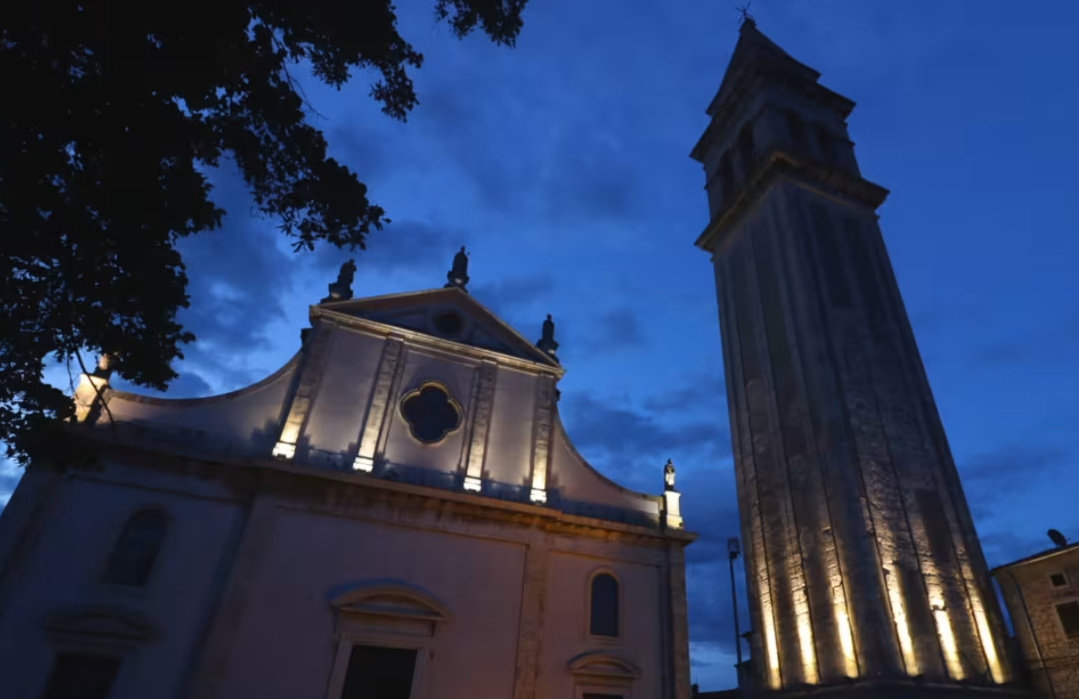 Vodnjanski zvonik dobio novu rasvjetu