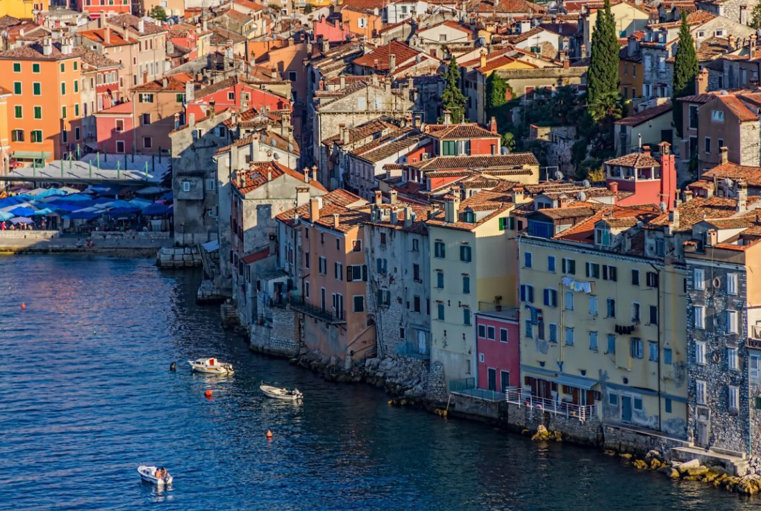 Nijemac po Rovinju snimao golu djecu - priveden je!