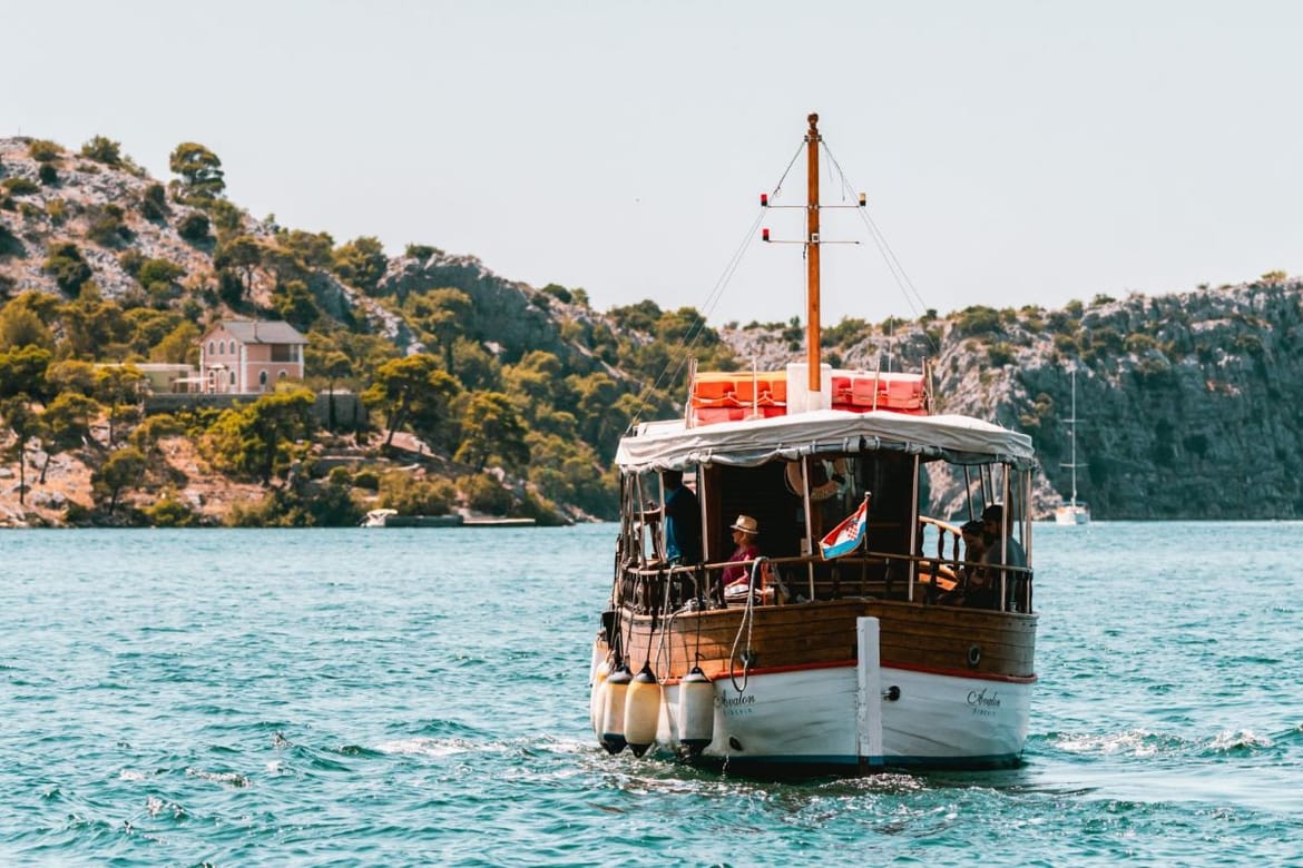 Od subote počeli voziti brodovi za Jadriju i Martinsku