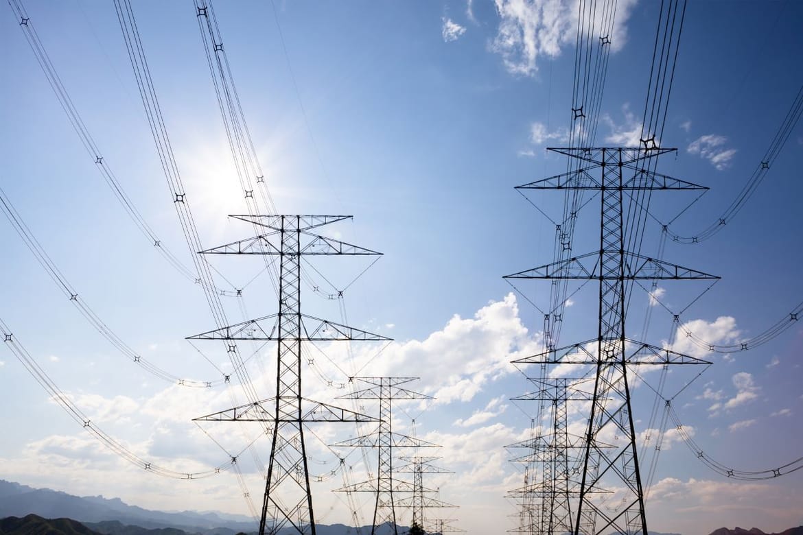 ŠTO SE DOGAĐA? Cijela Dalmacija ostala bez struje, a nema je u BiH i Crnoj Gori!