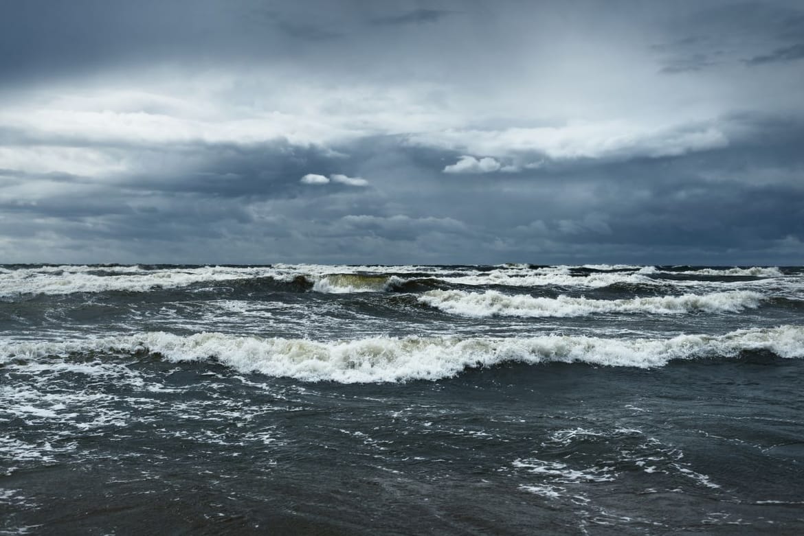 Obilniji pljuskovi i moguće nevrijeme na sjevernom Jadranu, na jugu većinom jugo