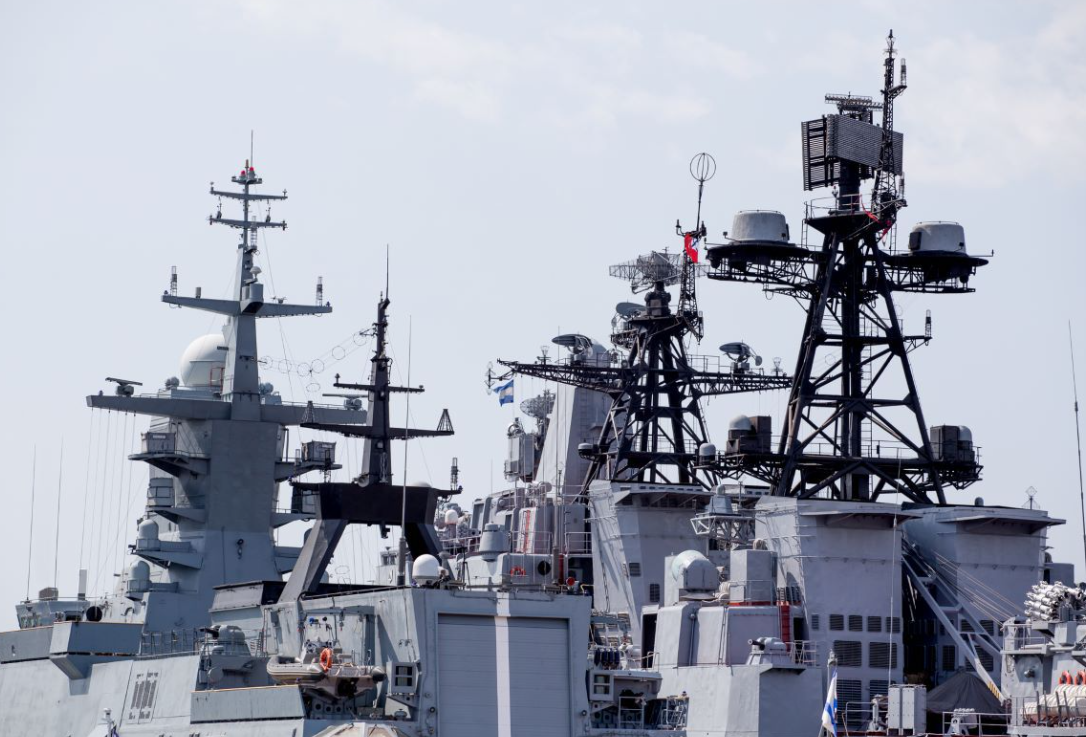 Ruski ratni brodovi pred vratima SAD-a!