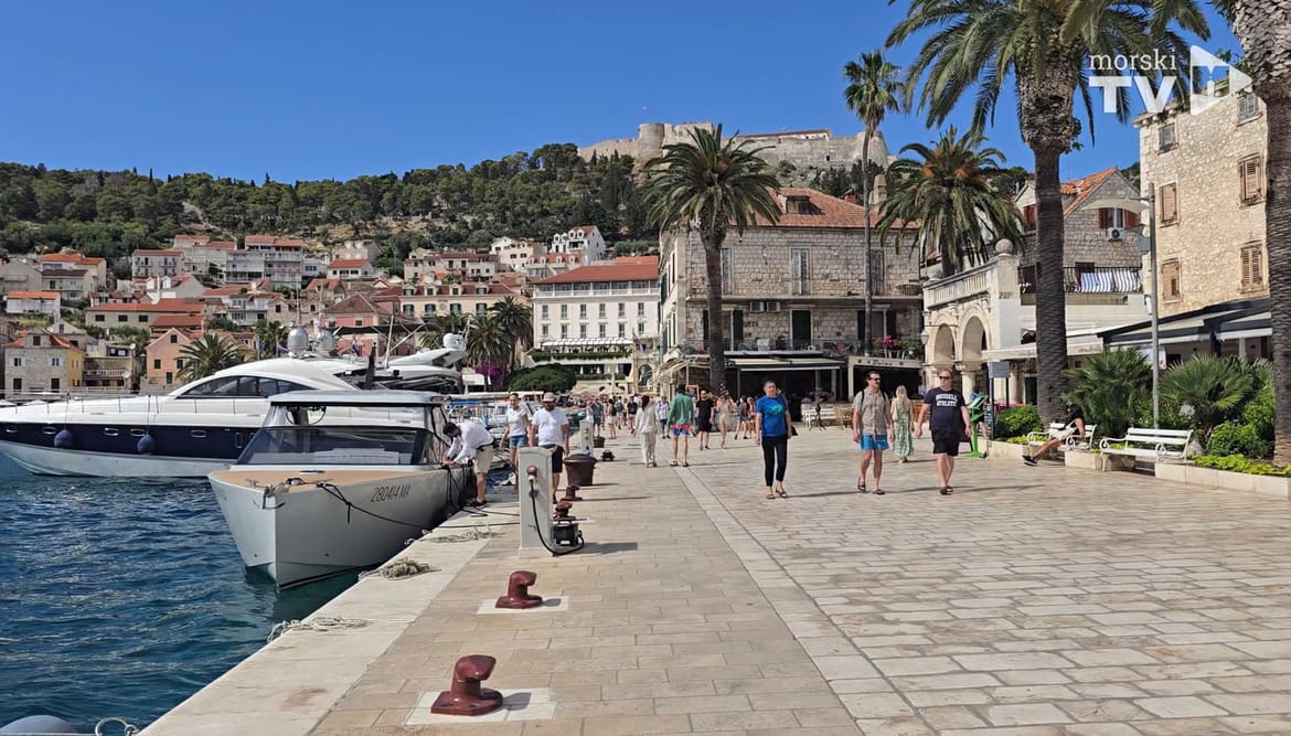 ISPLIVALE NOVE INFORMACIJE Je li krvavom obračunu na Hvaru  prethodila svađa oko veza za brod? Snimili smo kako to izgleda...