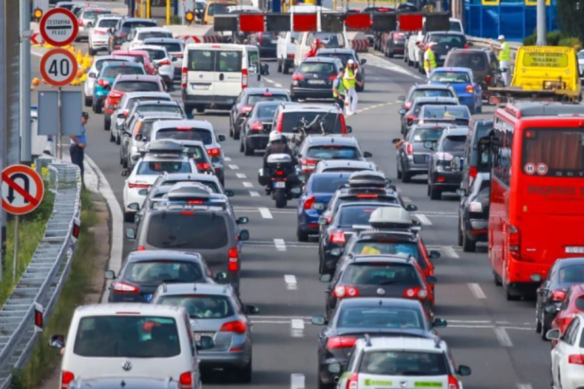 Pojačan promet na važnijim cestama i prilazima turističkim središtima