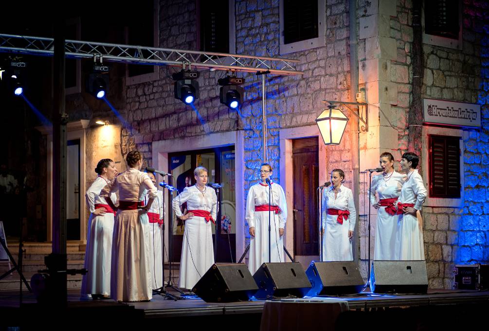 Festival klapske pisme "Jelsa od versa"!