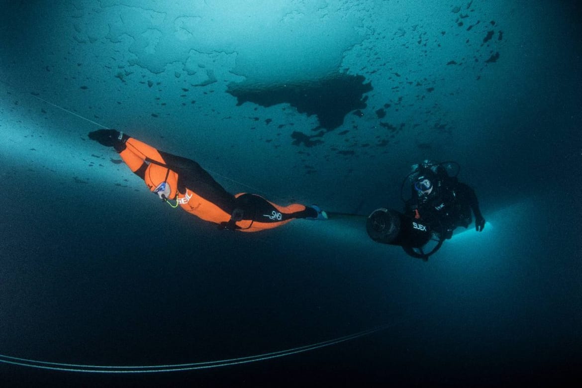 Izložba fotografija Valentine Cafolla, obaračice dva svjetska rekorda u dva dana- 140 UNDER ICE