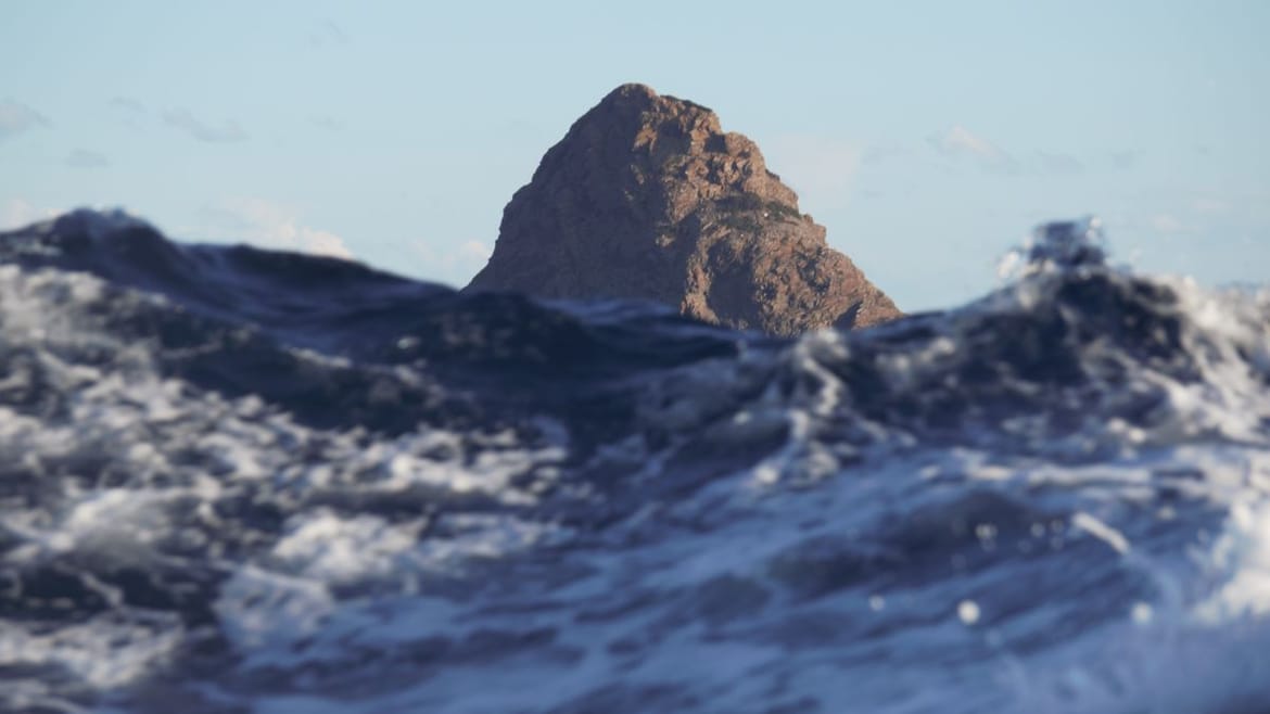 Treći dan se intenzivno traga za mladim Britancem u akvatoriju Jabuke: "Na raspolaganju su sva raspoloživa plovila"