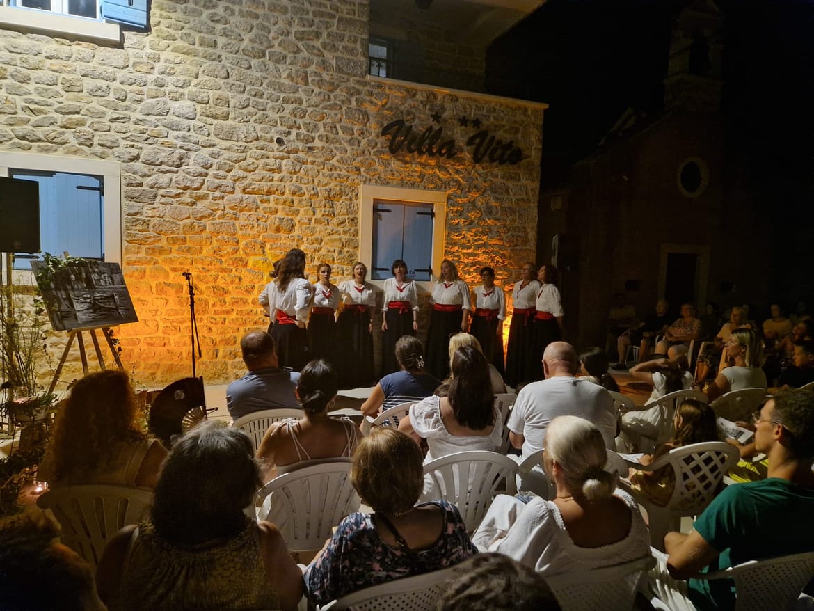 Ovacije za klapu Garofuli, vrijeme je za Raspivao Bibinje