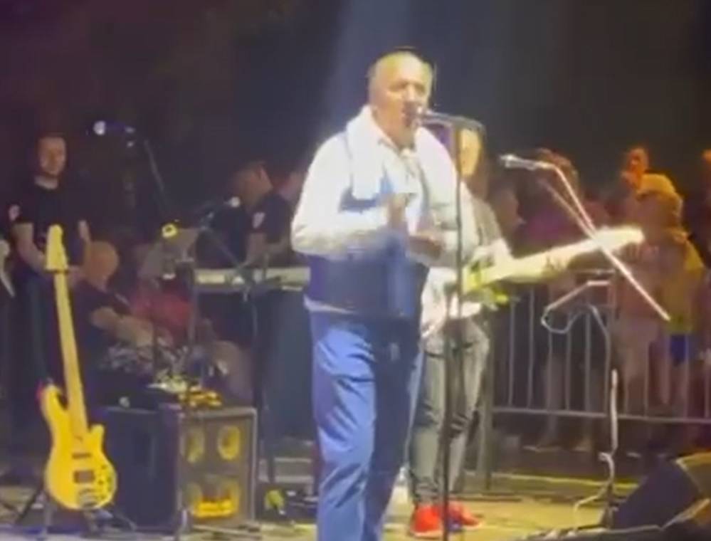 NIJE IM SE SVIDJELO Mladen Grdović na Krku pjevao hajdučku pjesmu pa ga pogodili u glavu!