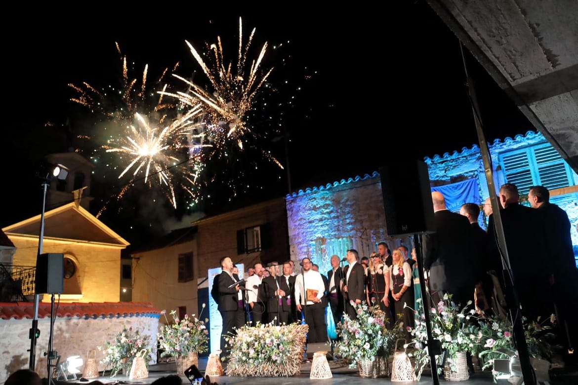 BIBINJSKA TRADICIJA Večeri klapske pjesme: Cambi, Garofuli i Raspivano Bibinje