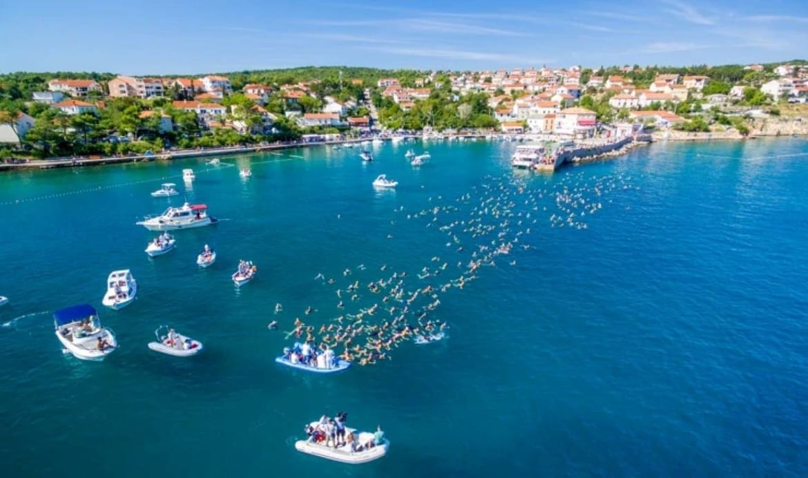 Stotine plivača sudjelovat će u četvrtak na Plivačkom maratonu Šilo - Crikvenica